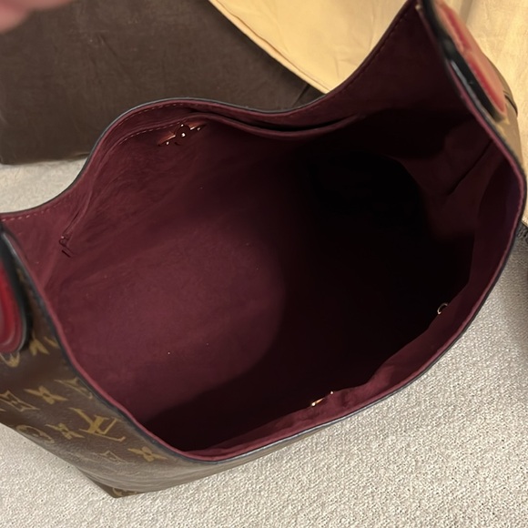 Authentic Louis Vuitton Flower Hobo monogram canvas bag - Picture 5 of 16